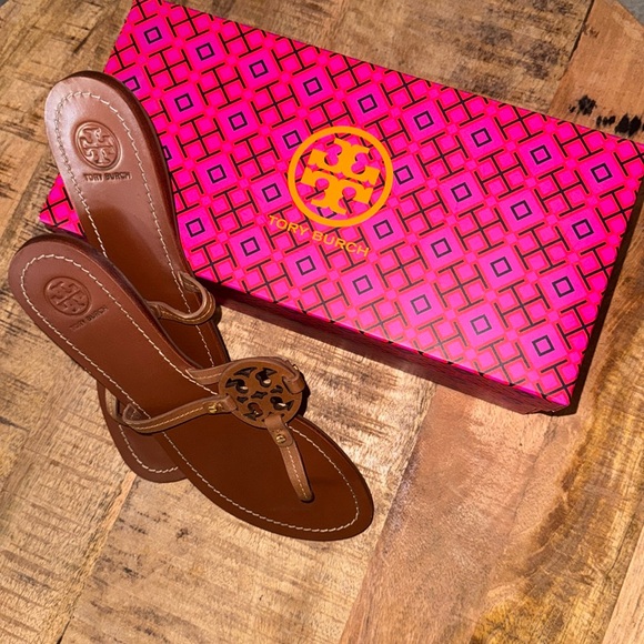 Tory Burch Royal Tan - Picture 2 of 2